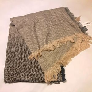 Massini Ombre Ruana Wrap NWT